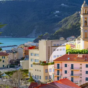 hotel-residence-paradiso.hotelitalianriviera.com/